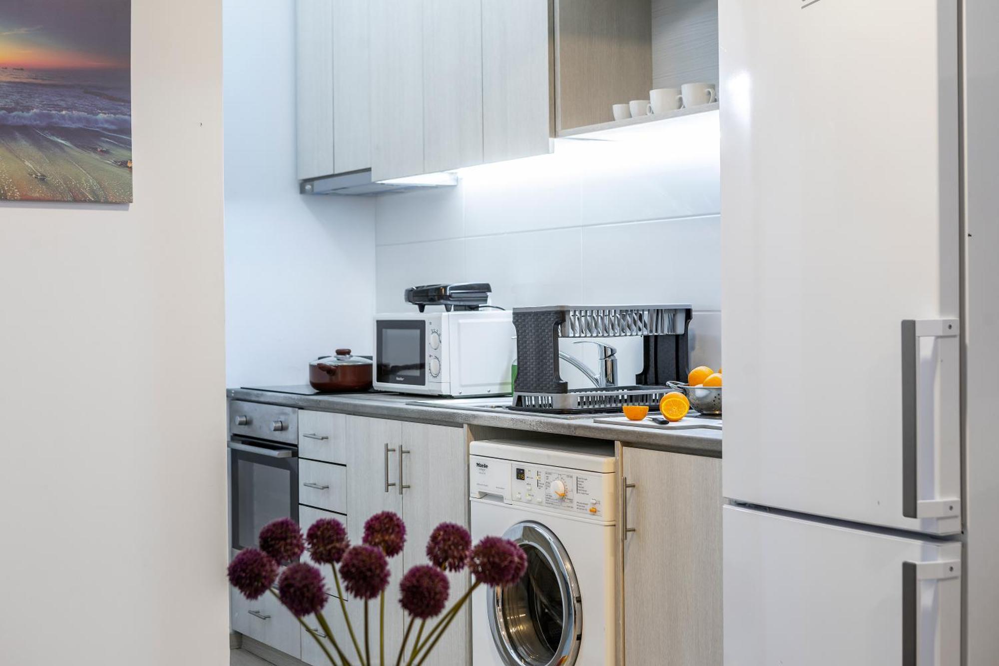 C-Premium Apts 100M From Beach And City Centre Larnaca Exterior photo